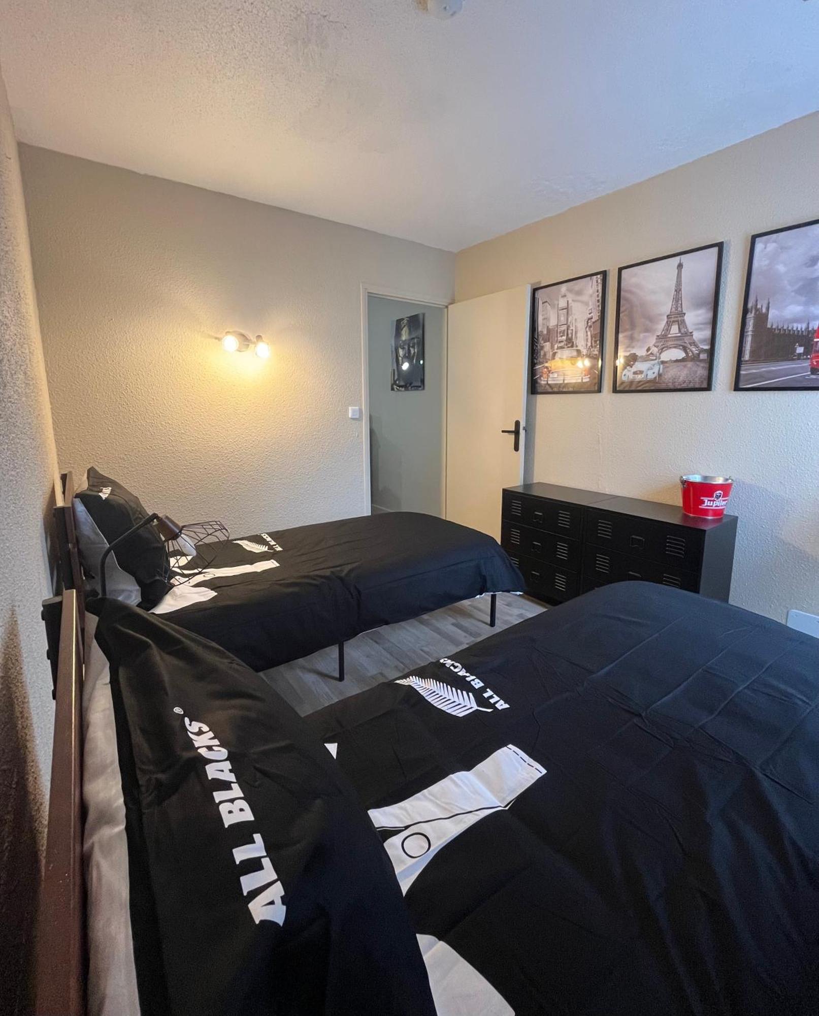 Appart Hotel Les Fleurs Ales Bagian luar foto