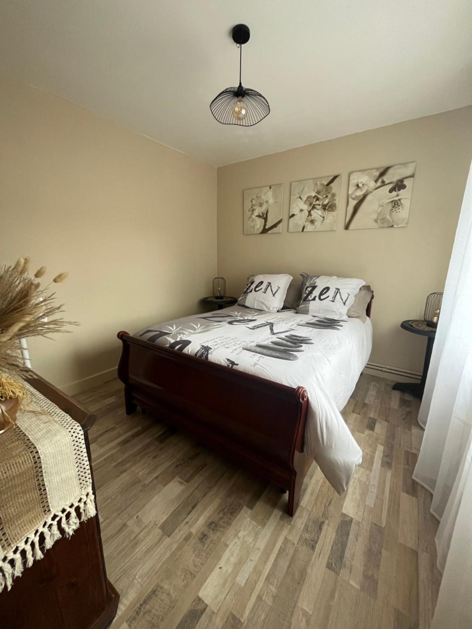 Appart Hotel Les Fleurs Ales Bagian luar foto